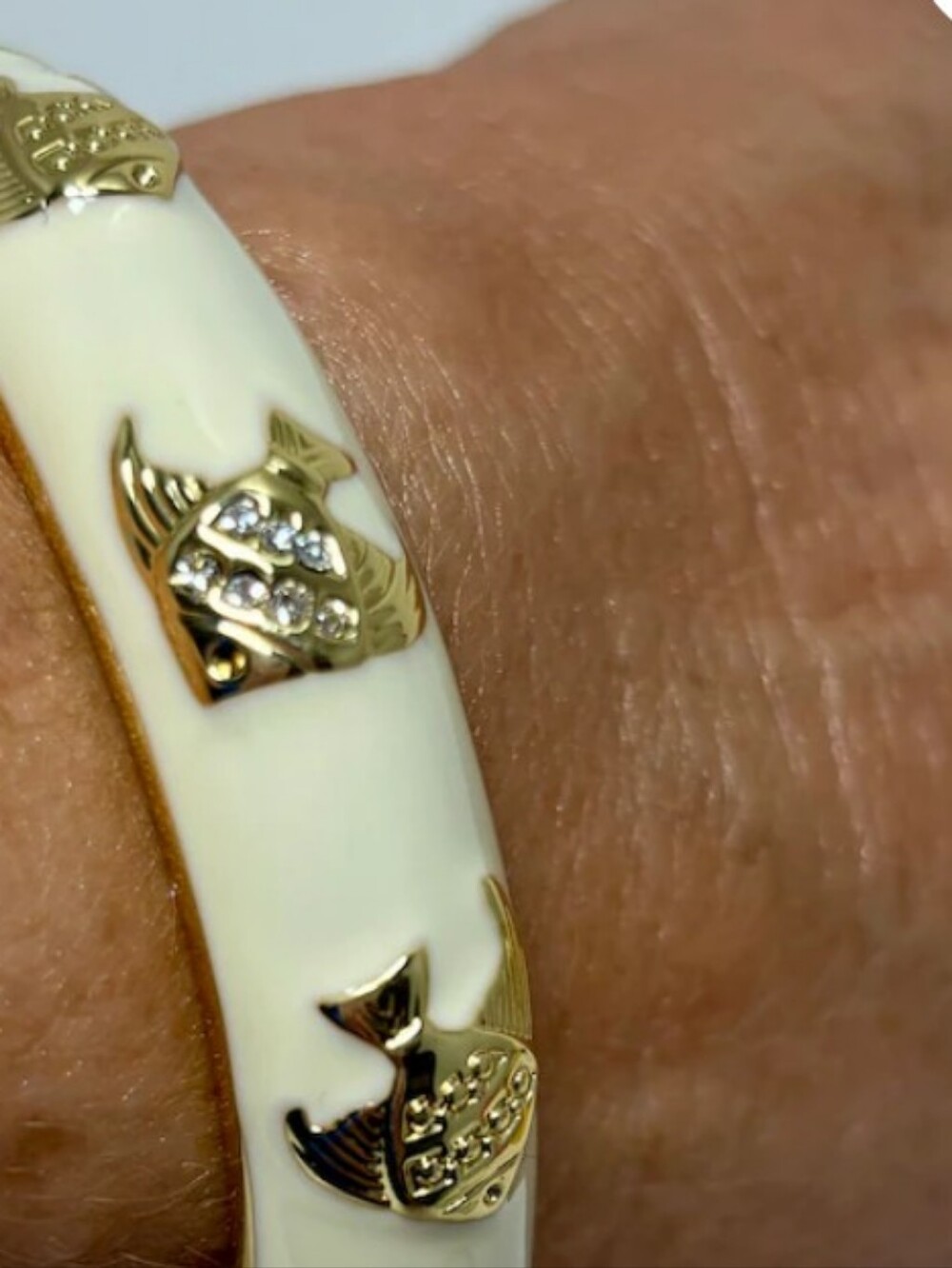 Talbots Cream Enamel Bangle with Gold Starfish Accents - Picture 5 of 7